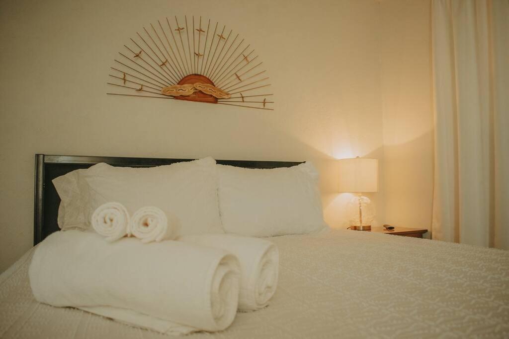 Vila Casa Charleston-3Br-2Bath-Hot Tub-Pet Friendly-No Pet Fees! Albuquerque Exteriér fotografie