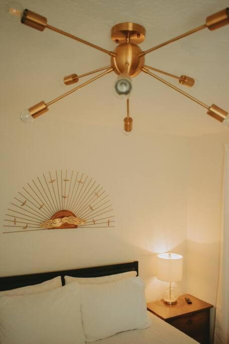 Vila Casa Charleston-3Br-2Bath-Hot Tub-Pet Friendly-No Pet Fees! Albuquerque Exteriér fotografie