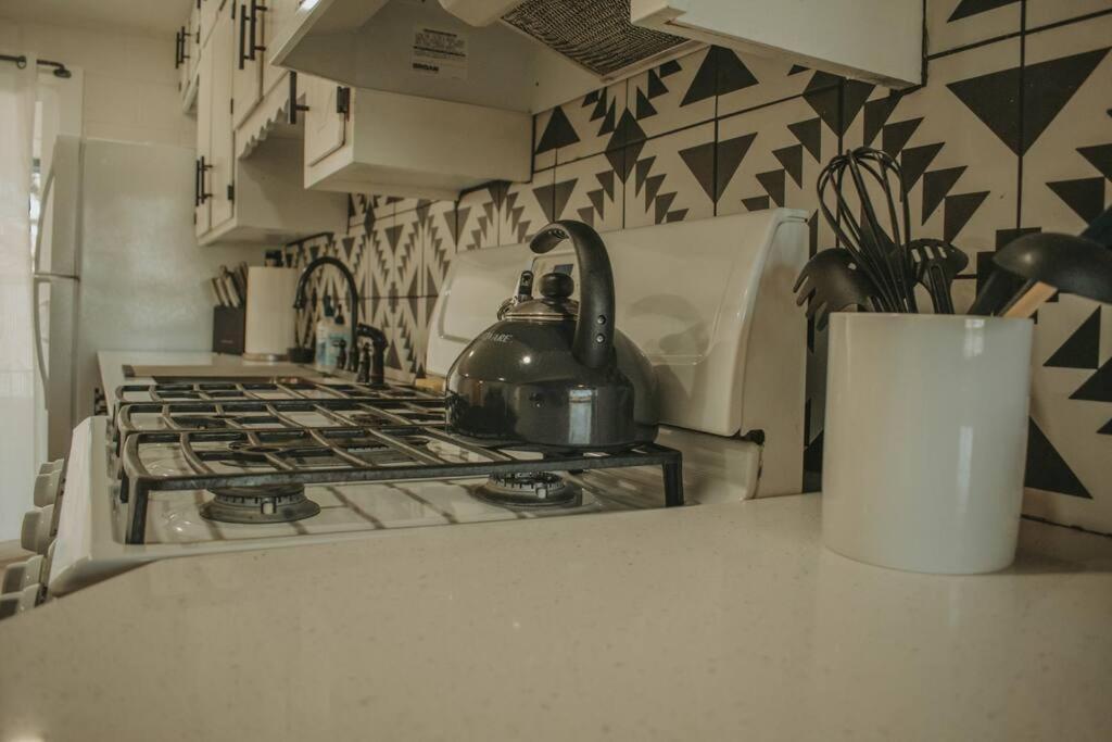 Vila Casa Charleston-3Br-2Bath-Hot Tub-Pet Friendly-No Pet Fees! Albuquerque Exteriér fotografie