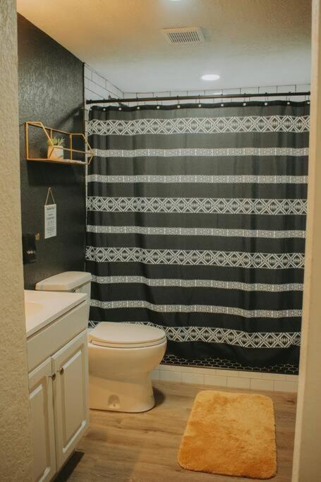 Vila Casa Charleston-3Br-2Bath-Hot Tub-Pet Friendly-No Pet Fees! Albuquerque Exteriér fotografie