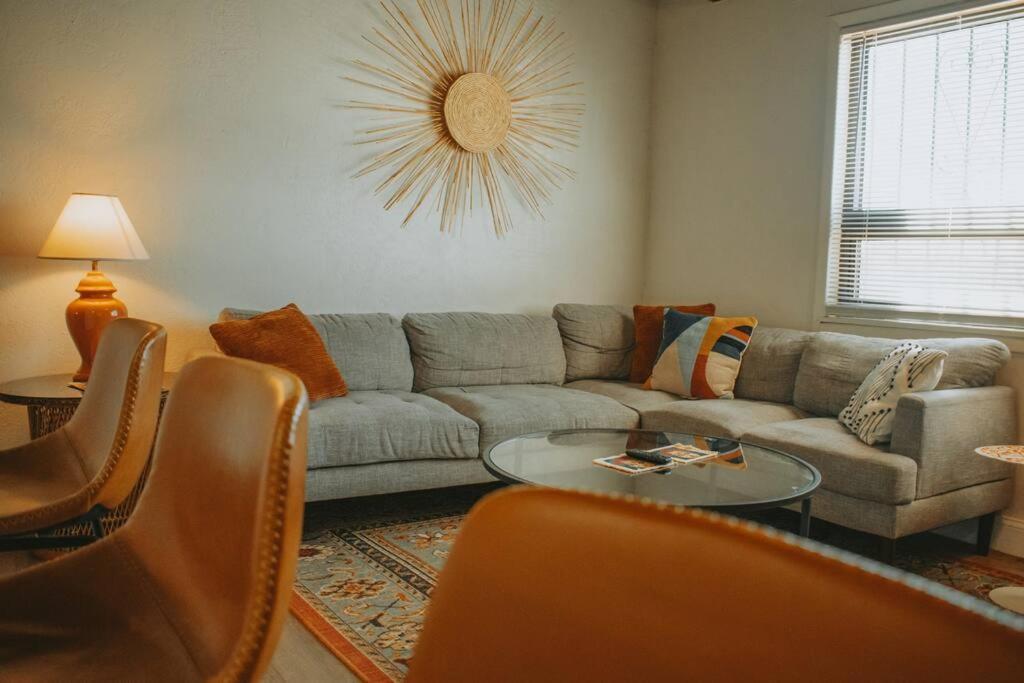 Vila Casa Charleston-3Br-2Bath-Hot Tub-Pet Friendly-No Pet Fees! Albuquerque Exteriér fotografie