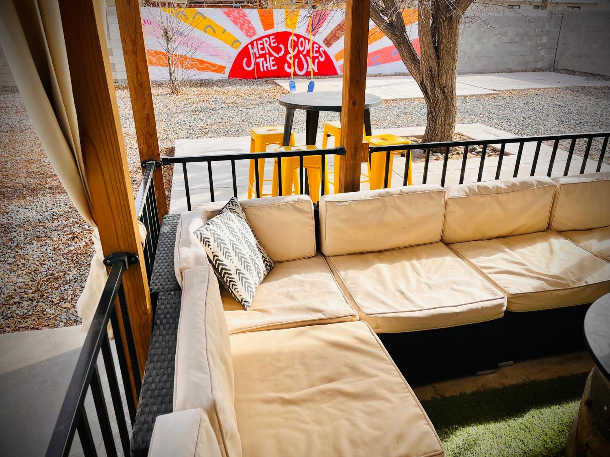Vila Casa Charleston-3Br-2Bath-Hot Tub-Pet Friendly-No Pet Fees! Albuquerque Exteriér fotografie